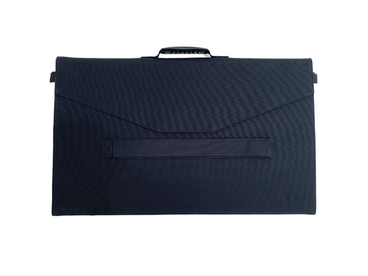 Foldning af solcellepanelet