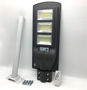 Solardrevne LED -gadelys