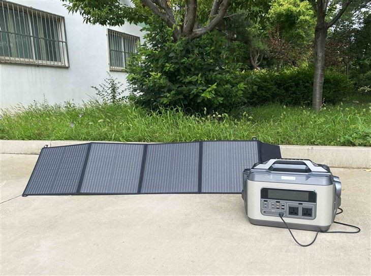 Bærbart kraftværk 2200W